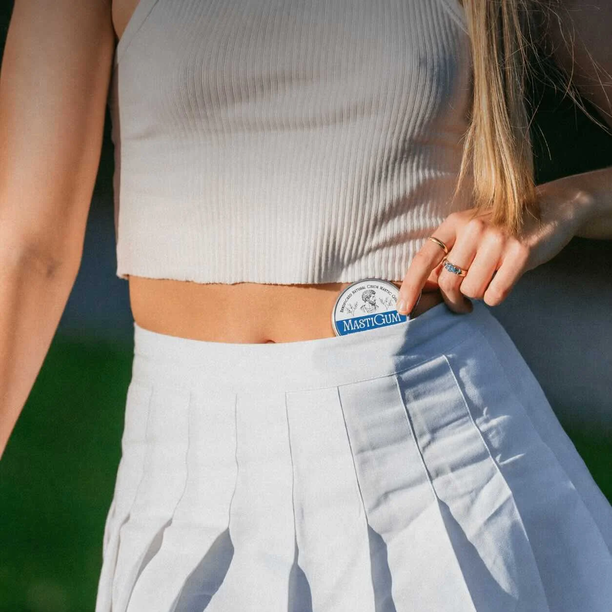 MastiGum lifestyle - editorial detail
